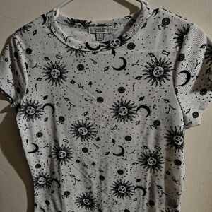Women's Black and White Celestial Print Tee